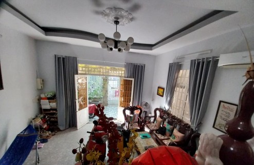 Bán nhà Nguyễn Văn Quá phường Đông Hưng Thuận quận 12, 2 tầng, đường 1.5m, giá giảm còn 7 tỷ